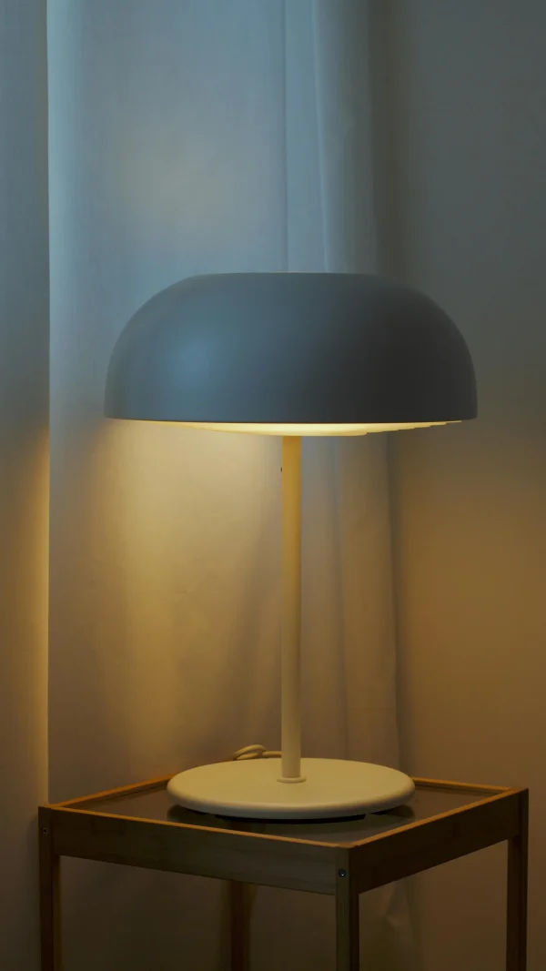 AURA DOME MINIMALIST TABLE LAMP
