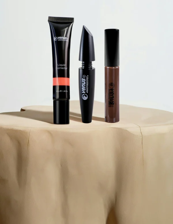 VELVET TOUCH LIQUID CORRECTOR